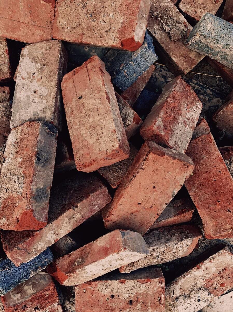 打什么游戏可以赚钱-游戏搬砖需谨慎，千万别盲目投资-优创圈
