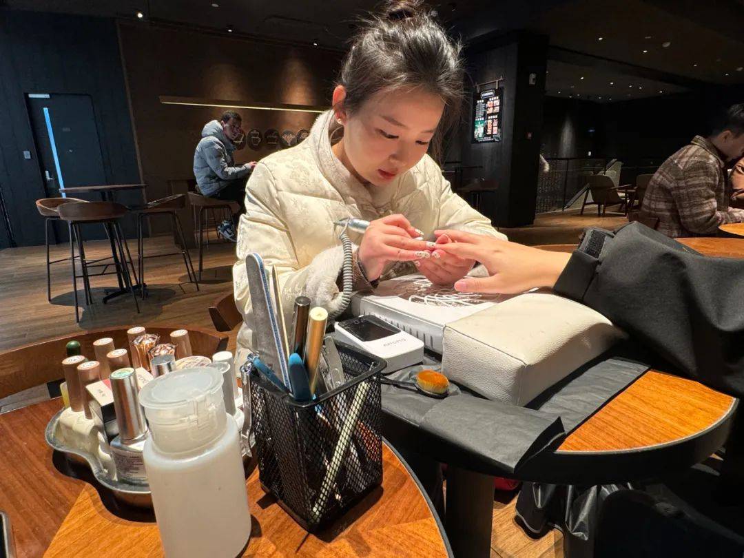 图片[3]-女人做什么赚钱快-对话7位中国女老板：月赚百万，女性轻创业如此热辣滚烫！-优创圈