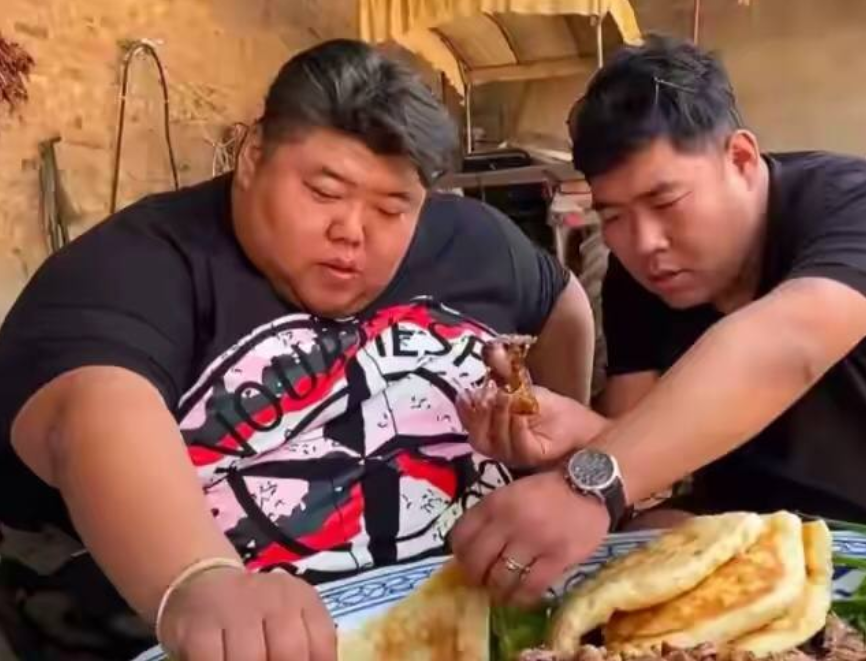 吃播赚钱逻辑_吃播赚钱_吃播靠什么赚钱