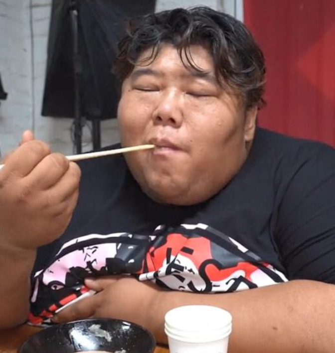 吃播赚钱_吃播靠什么赚钱_吃播赚钱逻辑