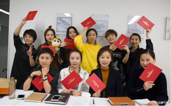 实体店什么最赚钱-实体店铺营运法则，让你明白赚钱是怎么回事！-优创圈
