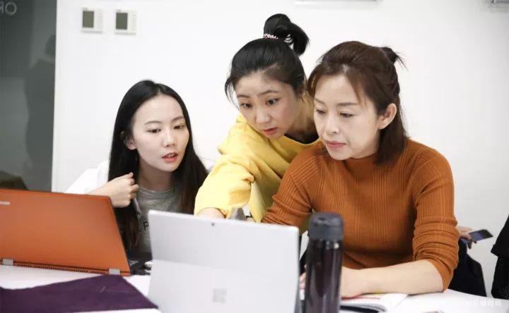 赚钱的实体店项目_实体店什么最赚钱_实体赚钱项目大全