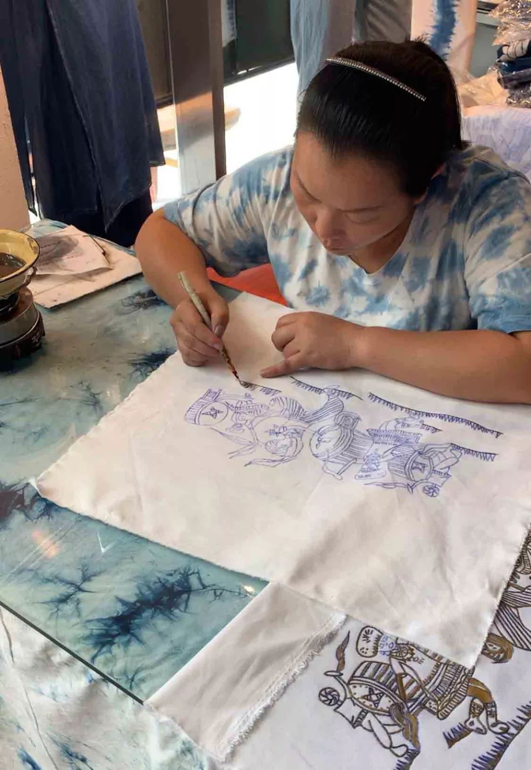 赚钱买好吃的_赚钱买吃的表情包_买什么吃的赚钱