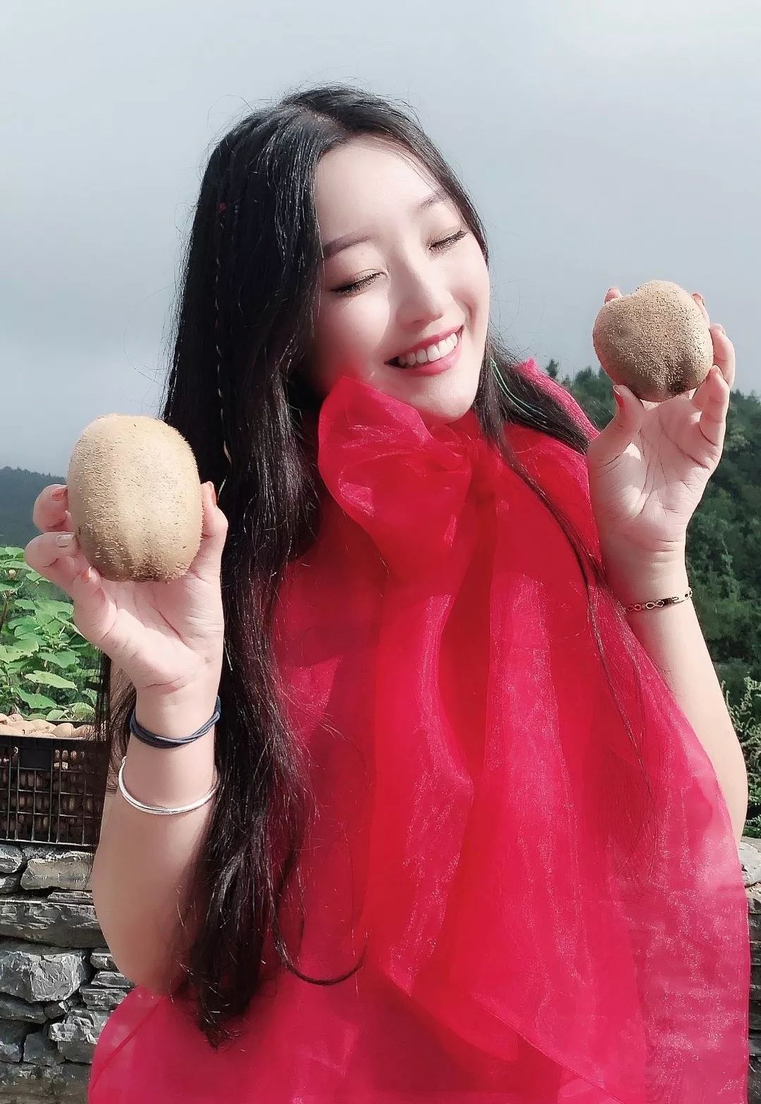 赚钱买吃的表情包_买什么吃的赚钱_赚钱买好吃的
