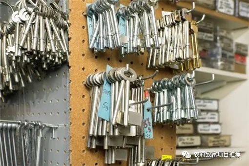 乡镇开什么店赚钱-2020-2021年适合乡镇开的实体店有哪些？这几个比较赚钱！-优创圈