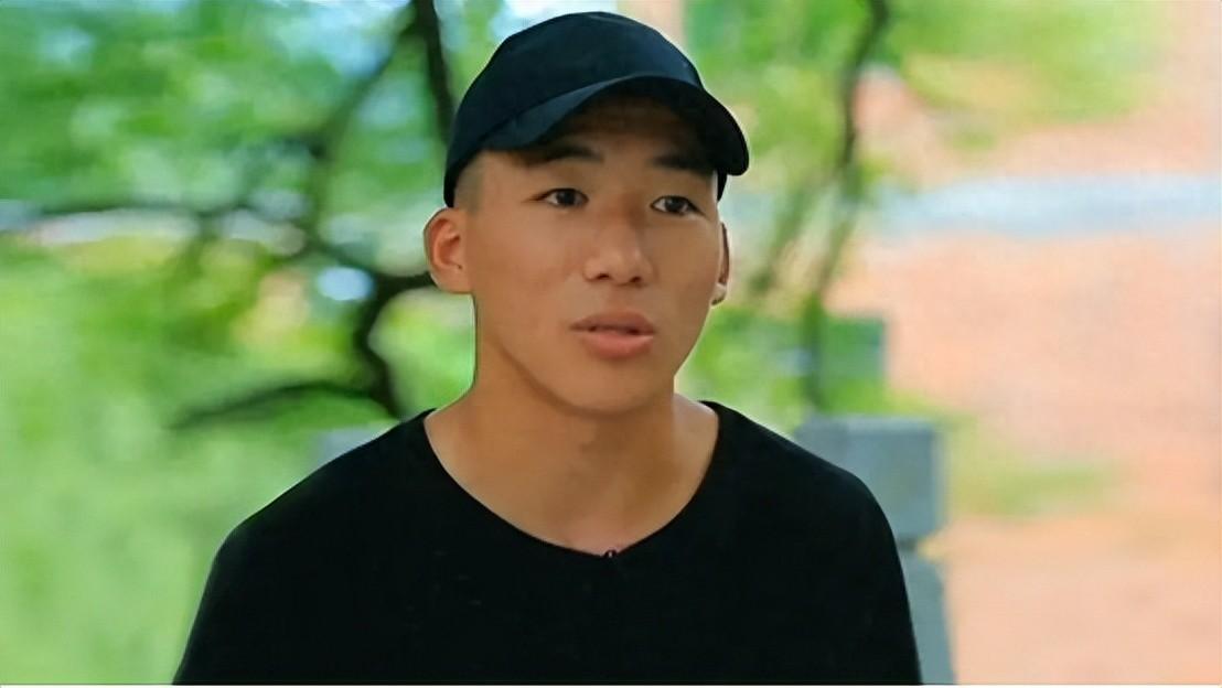 学校卖什么赚钱-浙江学子为筹1.4万学费，一天卖上万斤西瓜，毕业后选择惊呆众人-优创圈