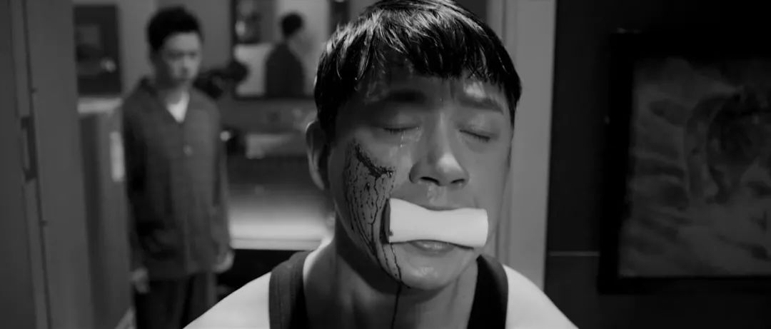 网剧靠什么赚钱_赚钱的电视_网剧挣钱