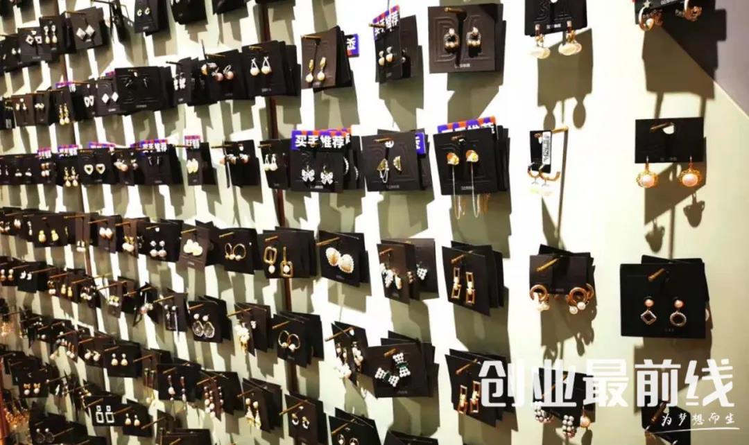 赚钱的连锁店_什么连锁店最赚钱_连锁店能挣多少钱