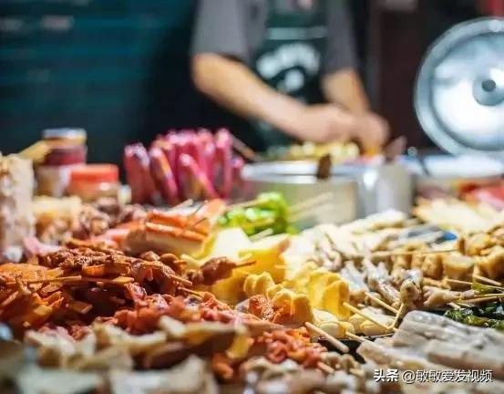 卖什么小吃赚钱又简单-让你月入过万的地摊项目，这7种火爆的地摊美食，你会选择哪种？-优创圈