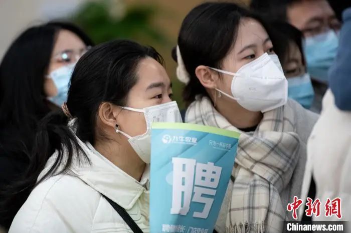 学校门口做什么好赚钱_学校门口什么生意赚钱_学校门口什么最赚钱