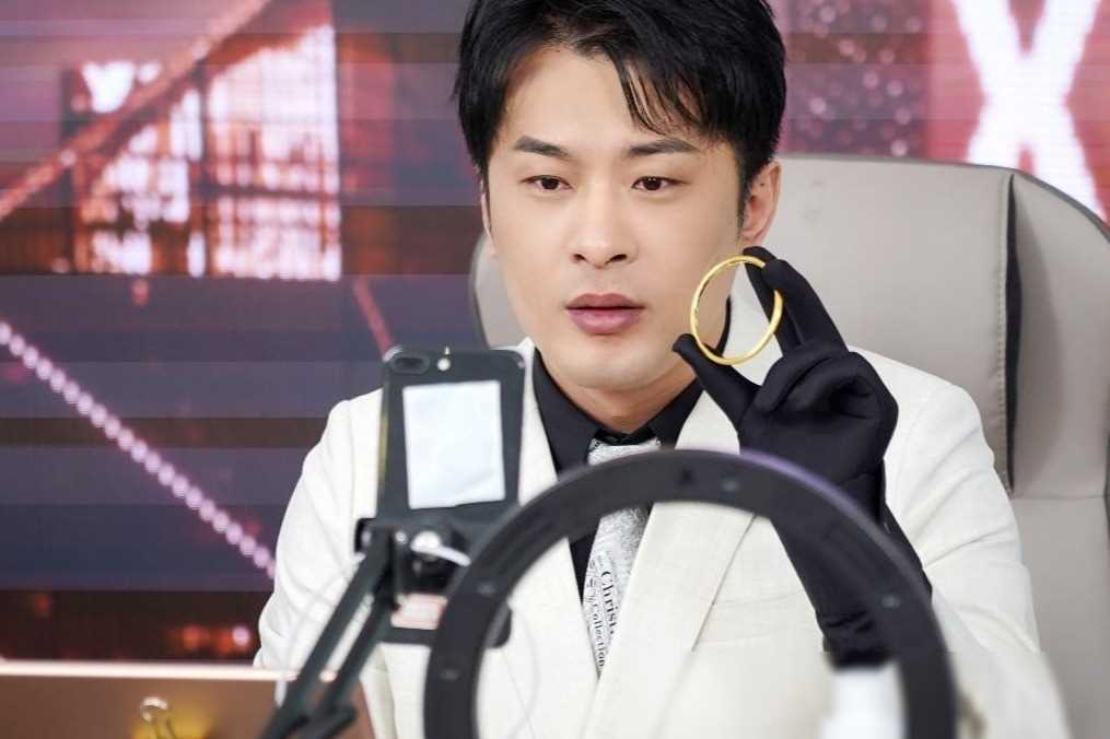博美美妆培训的创始人_做美妆博主能赚多少钱_美妆博主靠什么赚钱