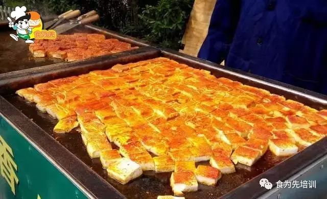 什么小吃店赚钱_赚钱小吃生意做什么_小吃店什么最赚钱投资小