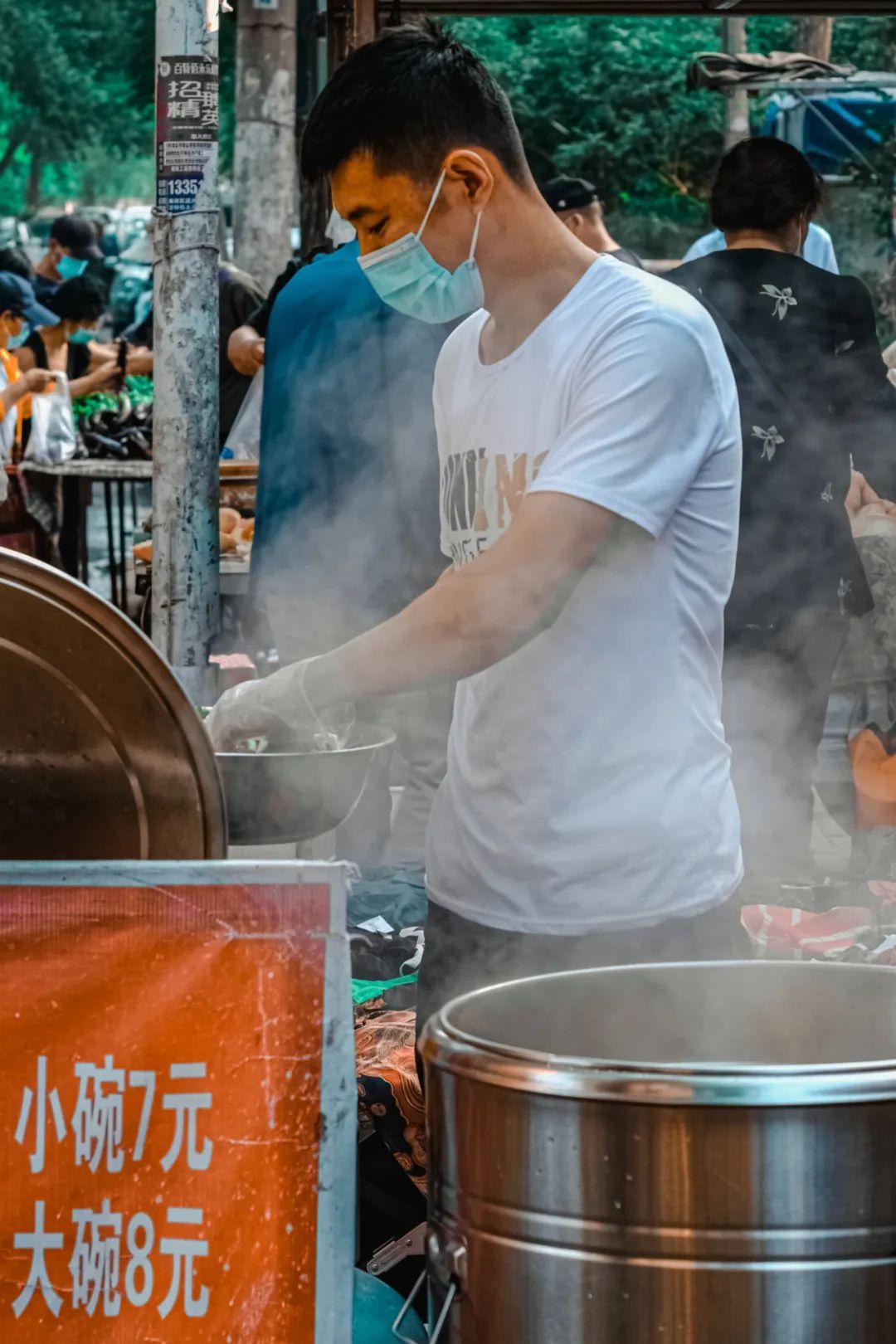东北早市几点出摊_东北赚钱卖早市怎么样_东北早市卖什么赚钱