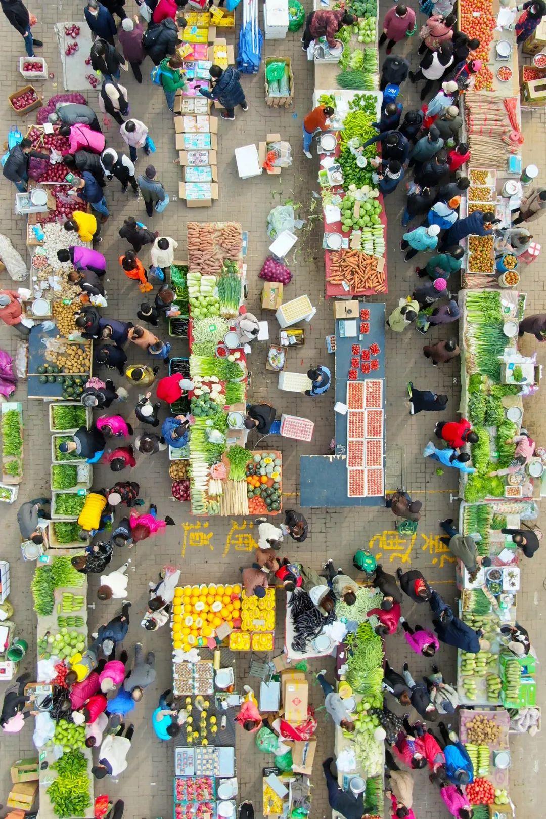 东北早市卖什么赚钱_东北赚钱卖早市怎么样_东北早市几点出摊