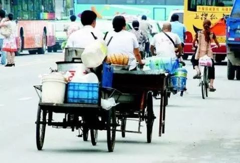 早夜市卖什么最好_早市夜市卖什么赚钱_夜市赚钱卖早市赚钱吗