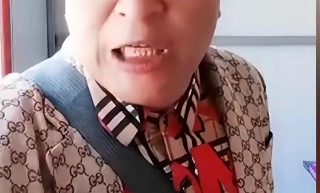 为什么明星这么赚钱-明星们为什么容易赚大钱？其实，他们只不过是丑恶资本的演员而己-优创圈