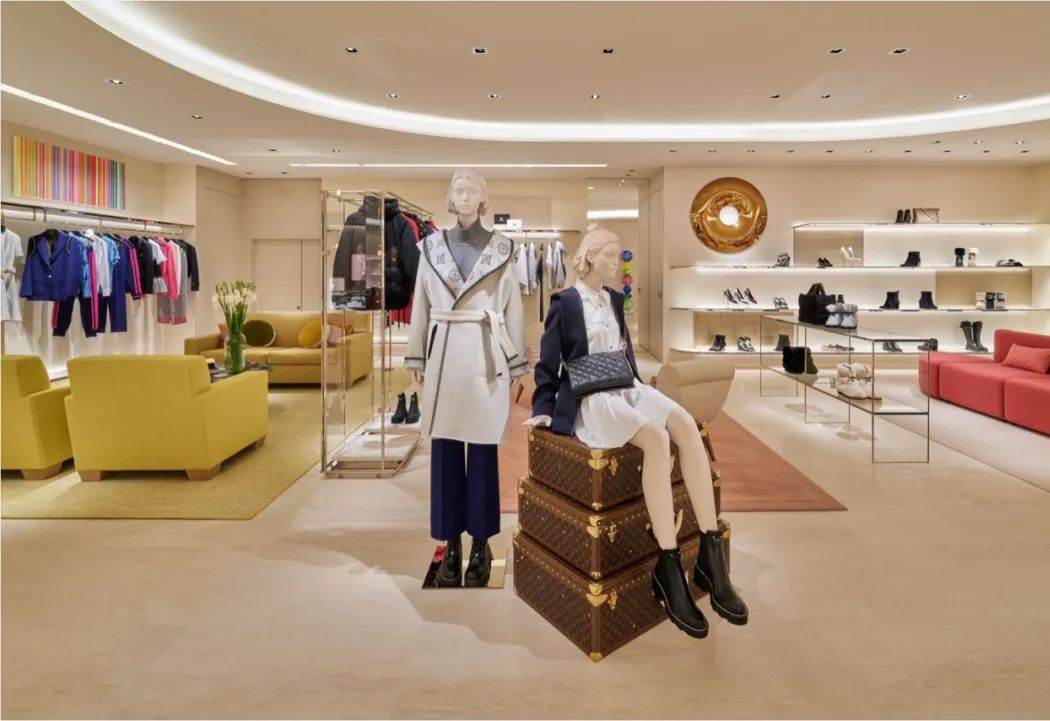 服装赚钱店开业祝福语_开什么服装店最赚钱_服装赚钱店开店流程