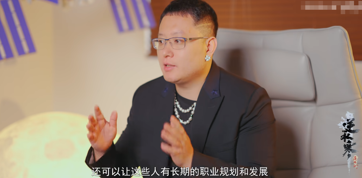 游戏俱乐部赚钱么_俱乐部赚钱靠游戏赚钱吗_游戏俱乐部靠什么赚钱