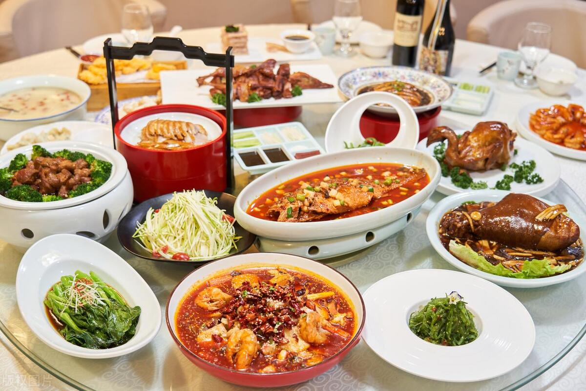 开饭店挣钱_开什么饭店赚钱_开饭店能赚多少