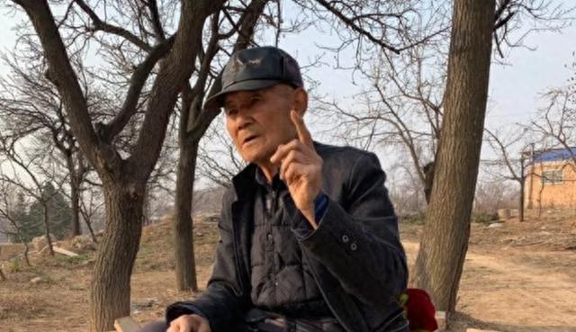 在大学卖什么最赚钱不是吃的_在大学卖什么赚钱_大学里卖什么最赚钱