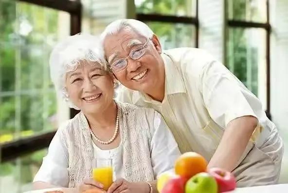 在大学卖什么最赚钱不是吃的_大学里卖什么最赚钱_在大学卖什么赚钱
