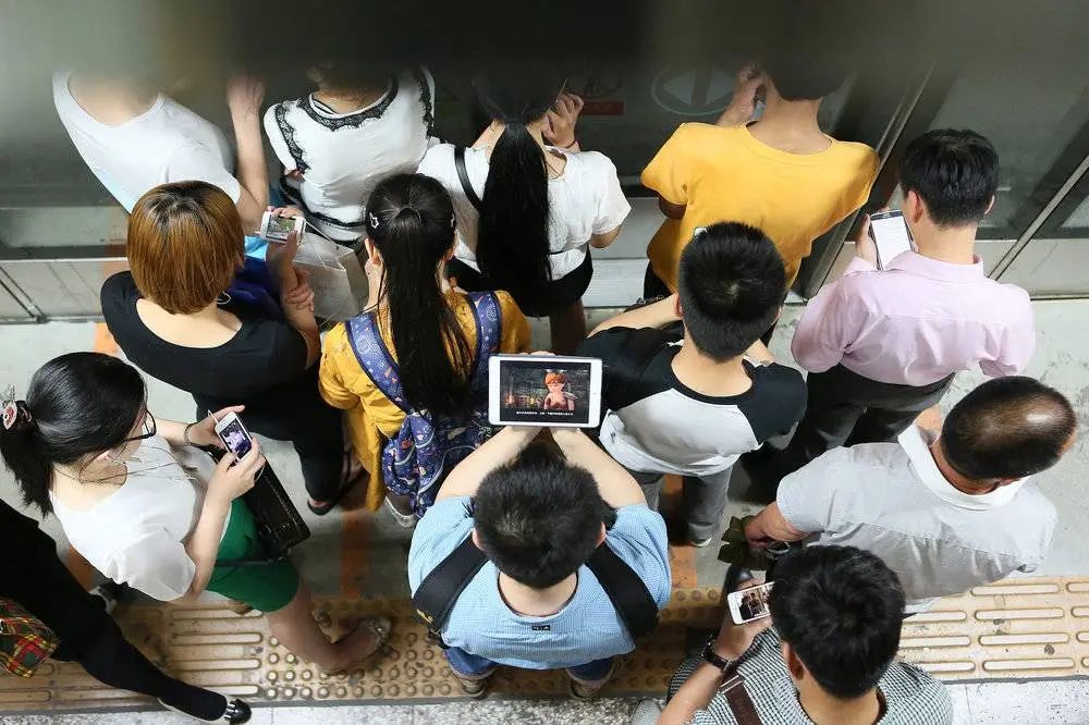 网络电影赚钱吗_网络电影靠什么赚钱_电影赚钱靠网络赚钱