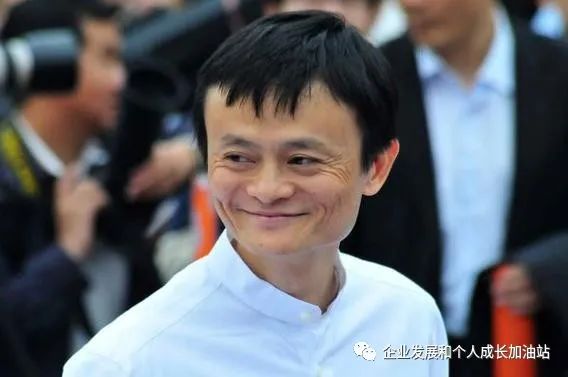 万达广场靠什么赚钱_万达广场里干什么最挣钱_万达广场做生意赚钱吗