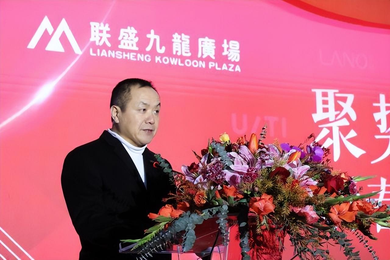 做什么实业赚钱-九江富豪严永敏发家史：从月薪22元到公司资产78亿，成零售大佬-优创圈