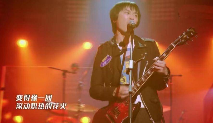 现在歌手靠什么赚钱_歌手赚钱的模式_歌手赚钱嘛
