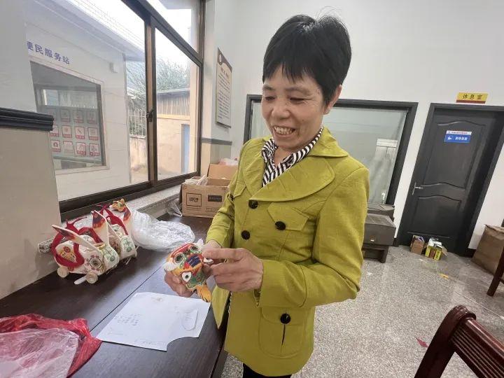 在家能做什么手工活赚钱-三个月赚1万5！杭州退休大姐：在家也能轻松赚零花钱-优创圈
