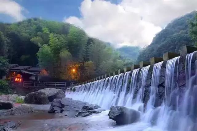 宁波做什么生意最赚钱_宁波做生意好不好做_宁波做小生意
