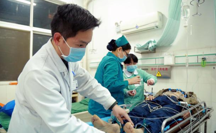 医院的什么科室最赚钱_医院里赚钱的科室_医院那些科室赚钱