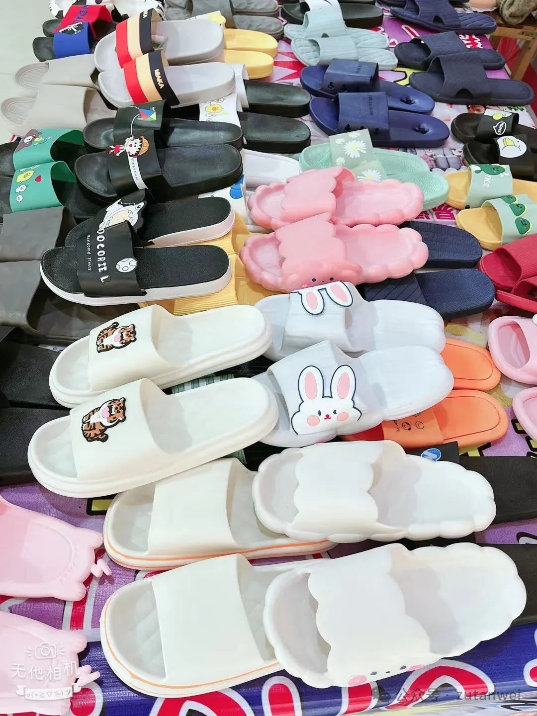 小生意卖什么赚钱_生意赚钱卖小吃赚钱吗_小生意买卖