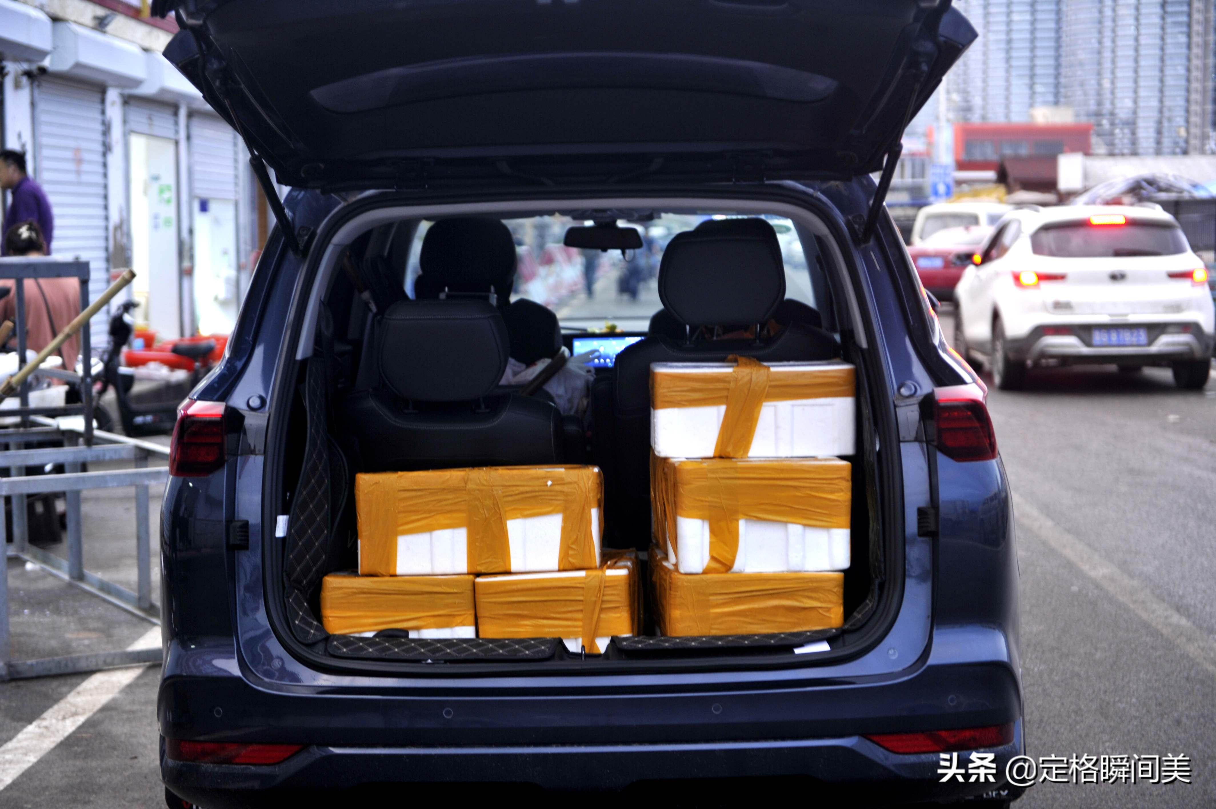 卖海鲜利润怎么样_卖海鲜一年赚50万_卖什么海鲜赚钱