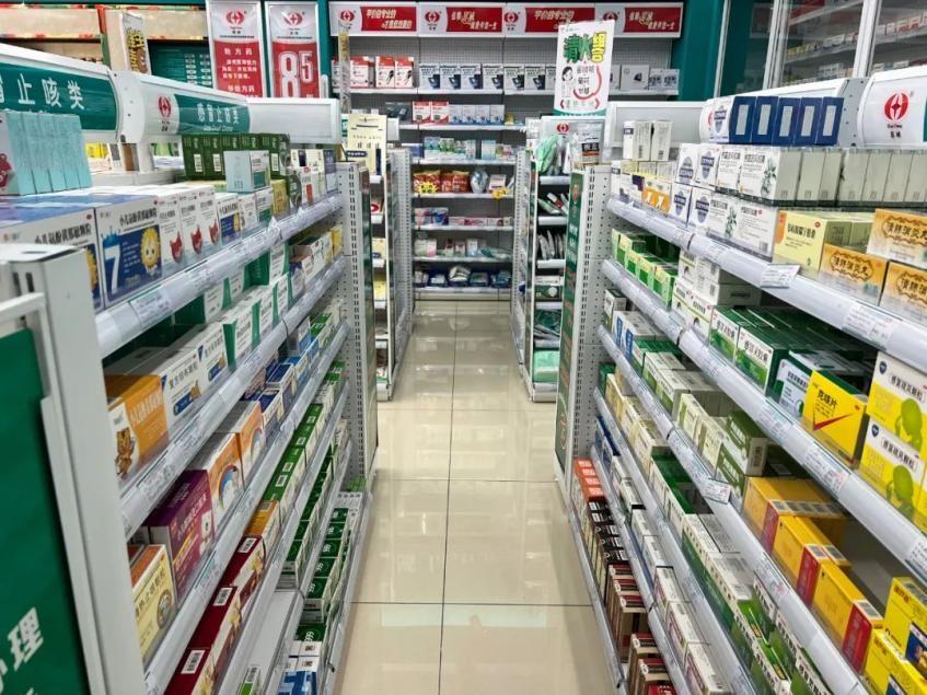 支付公司靠什么赚钱-为什么大街小巷的药店越来越多？药店是靠啥来赚钱？告诉你真相-优创圈