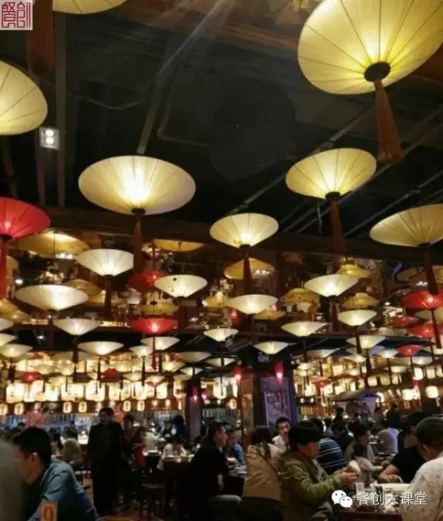 现在开什么店最赚钱投资小_投资小开什么店_开家赚钱小店