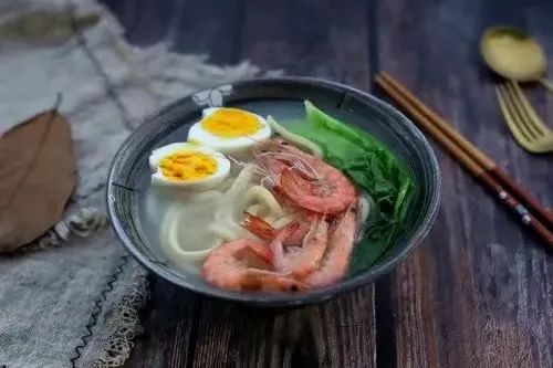 开什么饭店最赚钱_开饭店挣钱_2021年开饭店赚钱吗