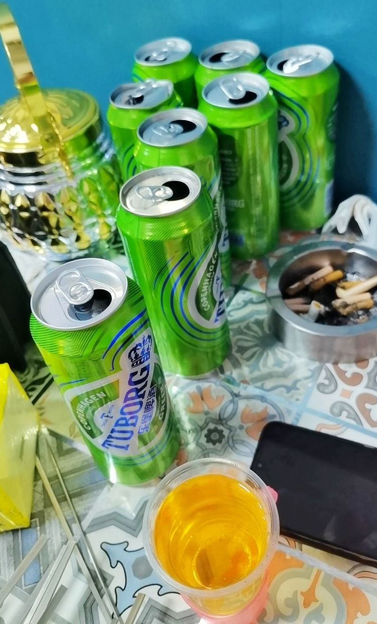 网上能赚钱的网站_最能赚钱的网红_为什么网红能赚钱吗