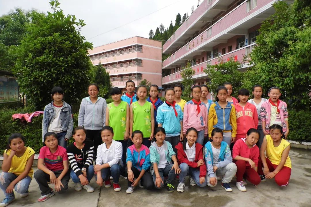 女孩子学什么技术赚钱_赚钱女学技术孩子会怎么样_学技术女人