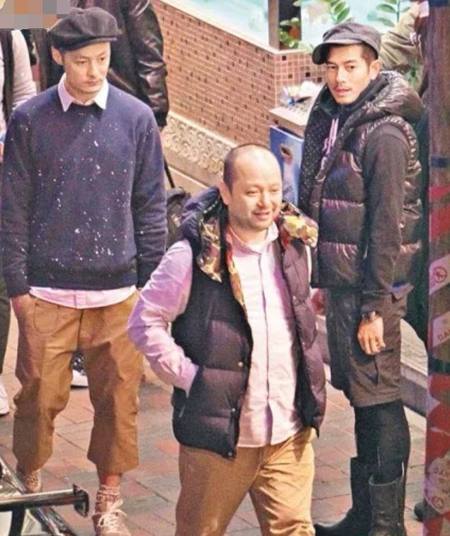靠打游戏赚钱靠谱吗_刘冠希_陈冠希靠什么赚钱