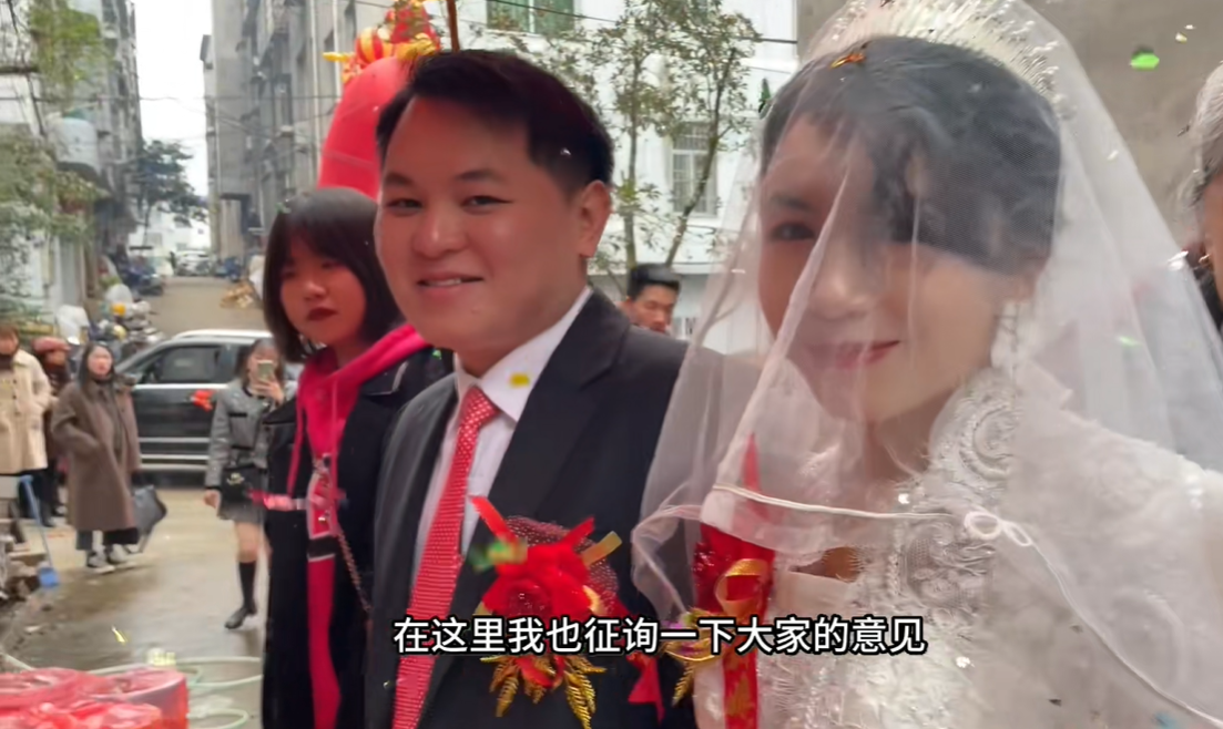 图片[12]-老挝什么生意好赚钱-福建农村小伙娶老挝大学生，靠拍短视频月入过万，还资助女方亲戚-优创圈