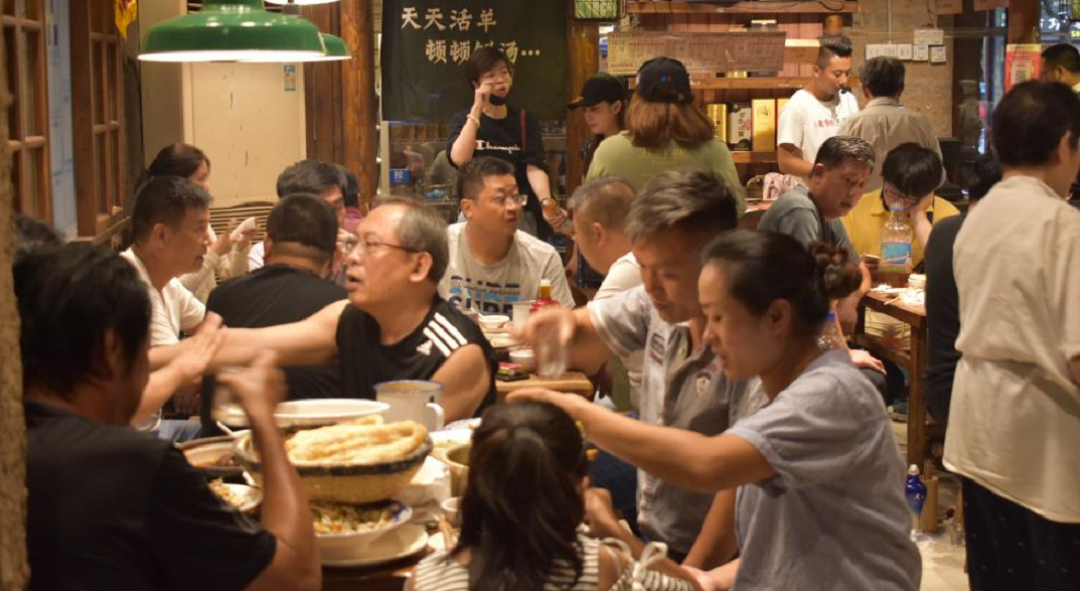 开餐厅能赚多少钱_开餐厅挣钱_开什么餐厅最赚钱