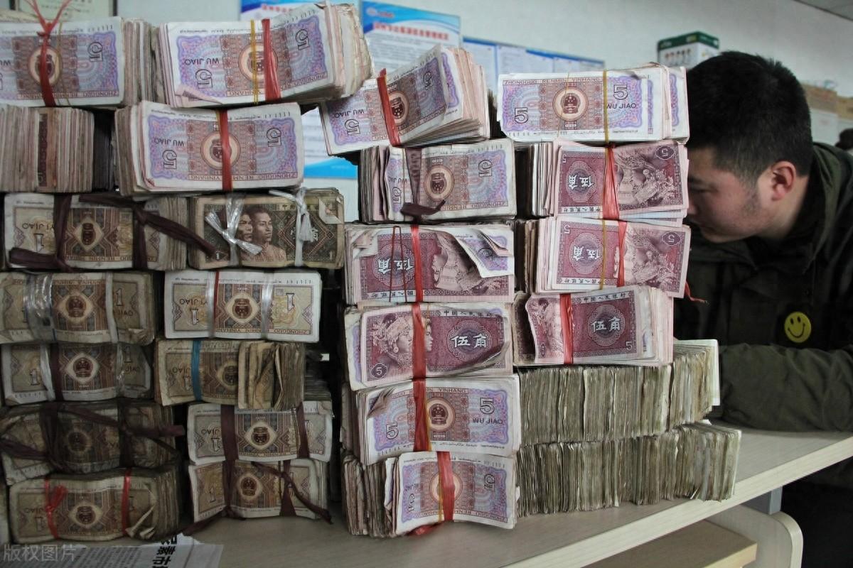 大家都在做什么赚钱-经济越不好，这五个行业越赚钱如何把情绪价值应用到你的行业上-优创圈