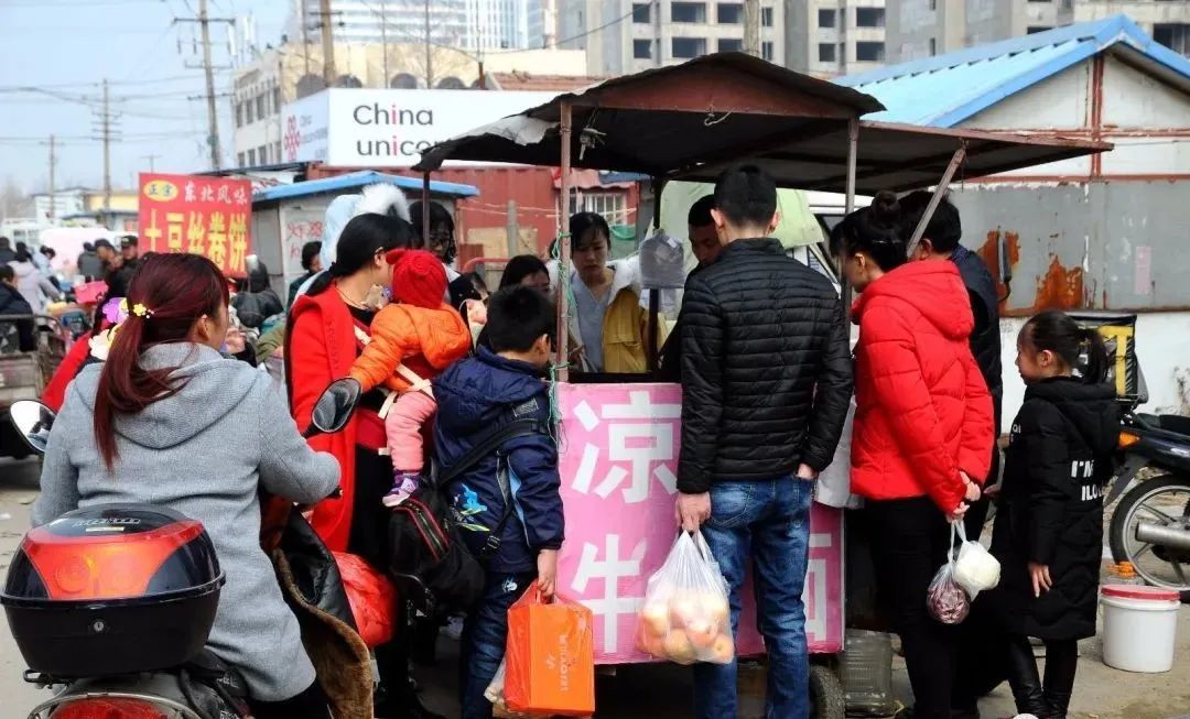 乡镇开什么小吃店赚钱_乡镇开小吃店需要投资多少钱_乡镇小吃赚钱店开业祝福语