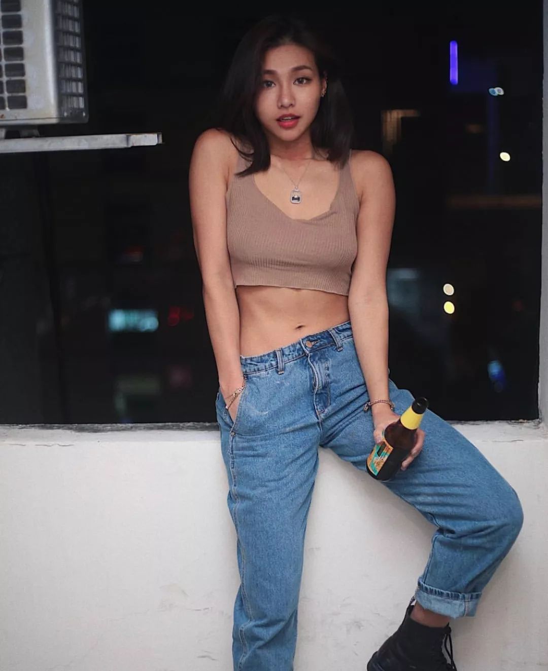 赚钱卖女生东西小说_女生卖什么小东西赚钱_赚钱卖女生东西小说叫什么