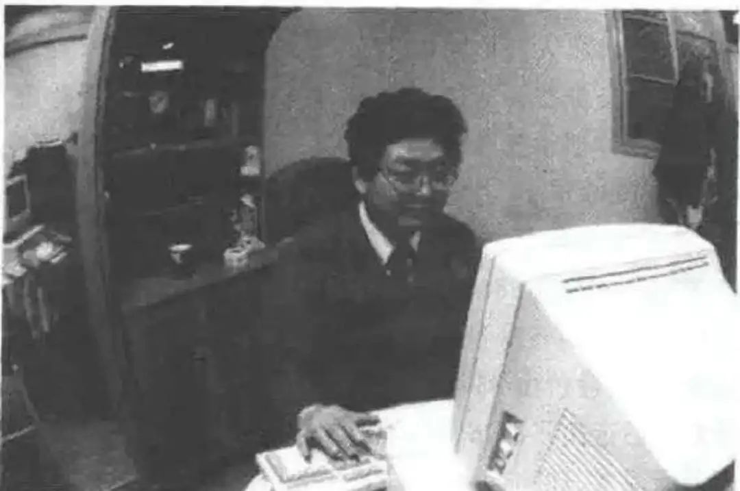 传奇工作室靠什么挣钱_传奇工作室最新网站_传奇工作室靠什么赚钱