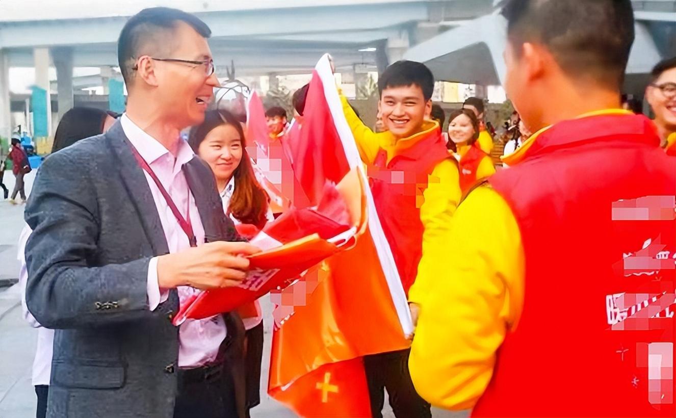 郑州卖什么小吃赚钱_郑州小吃赚钱卖什么好_郑州小吃赚钱卖货