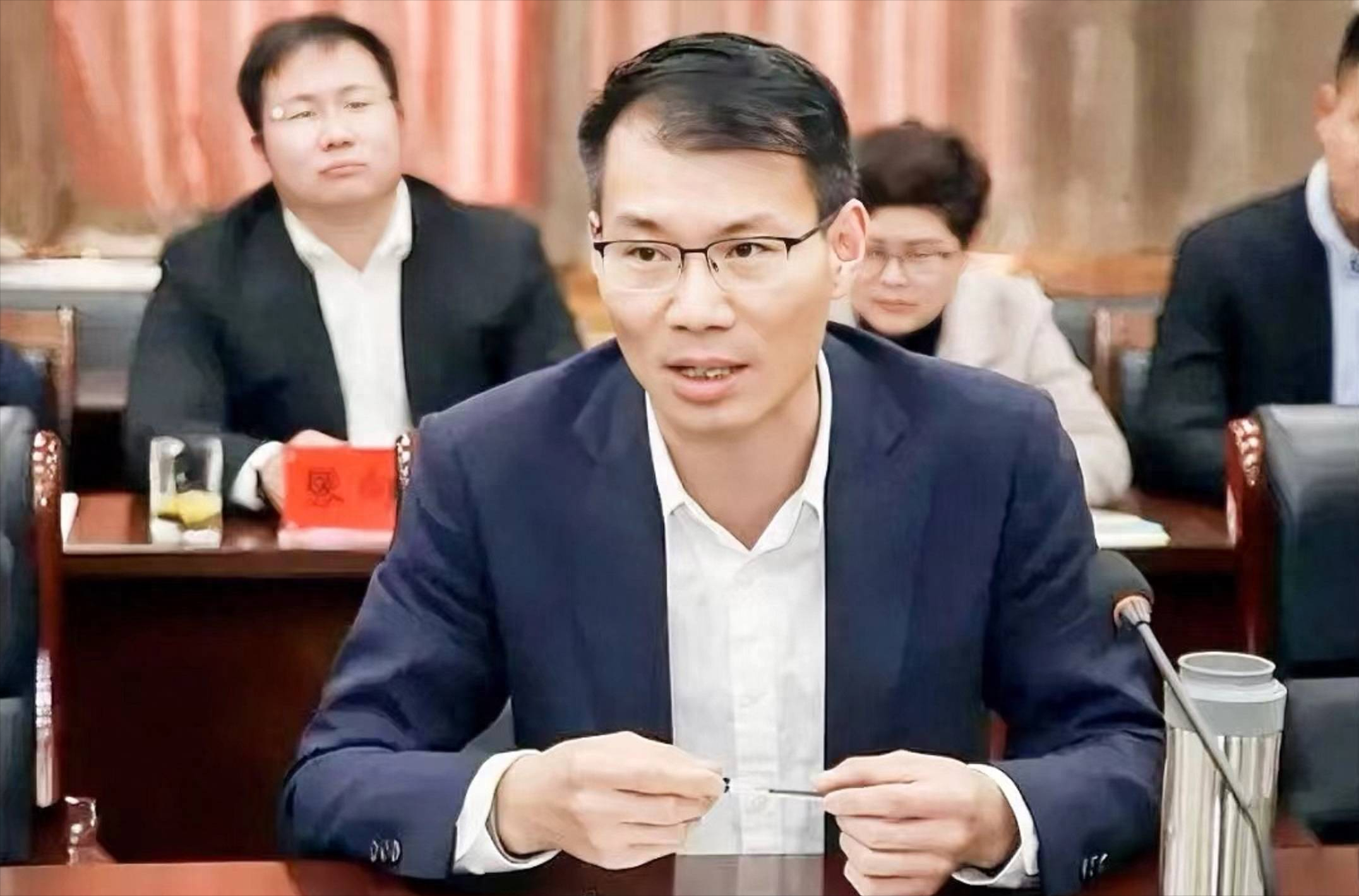 郑州小吃赚钱卖什么好_郑州小吃赚钱卖货_郑州卖什么小吃赚钱