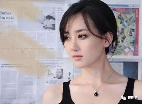 图片[2]-什么地方算命赚钱-算命的说：此处有痣，天生好命，一生有人宠-优创圈