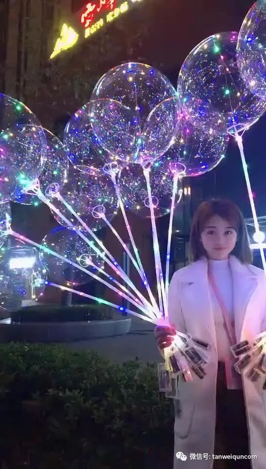 夜市赚钱么_夜市买什么最赚钱_在夜市卖点啥挣钱